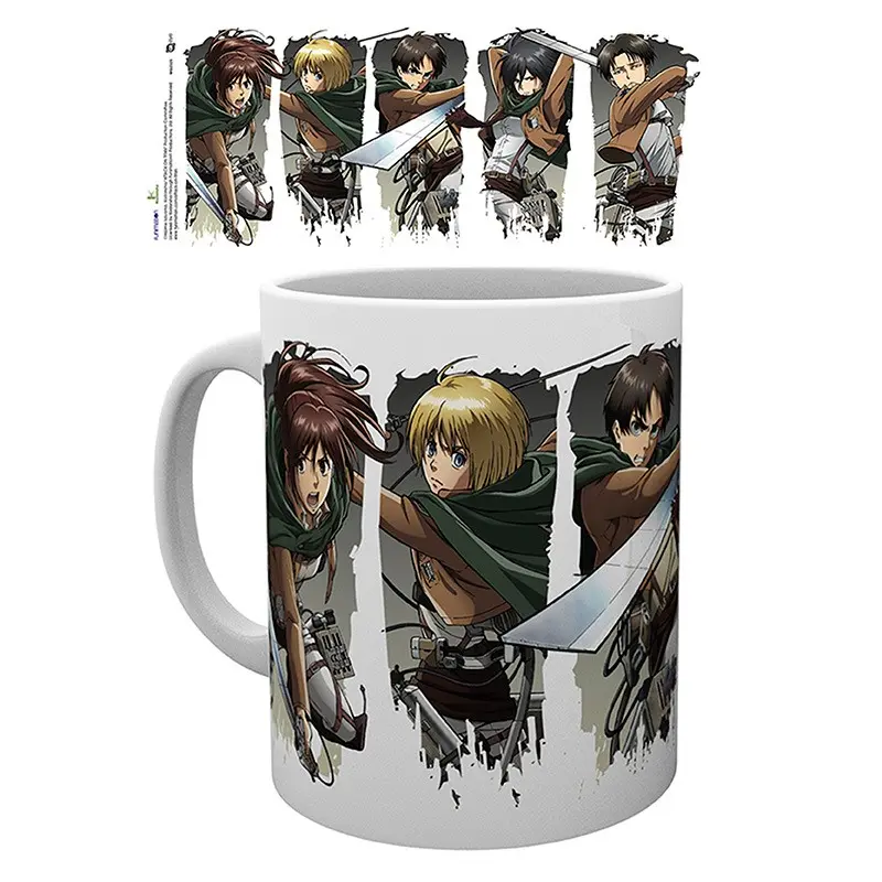 Attack on Titan Mug - 460 ml - Les Titans - boîte