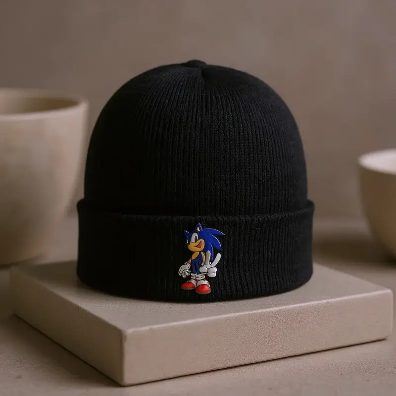 Bonnet tricoté anime noir à revers