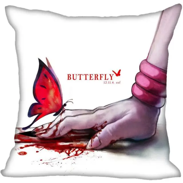 Coussin Hunter x Hunter <br /> Papillon