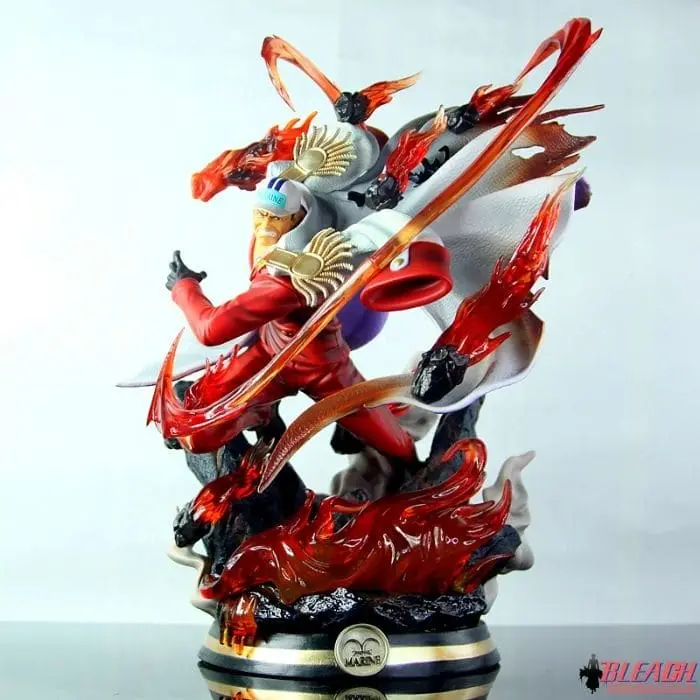 Figurine Akainu, Figurine One Piece de collection en résine translucide