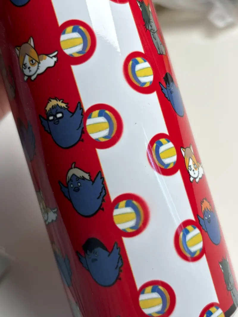 Tumbler 17 (Kuroo) légères bavures arrière